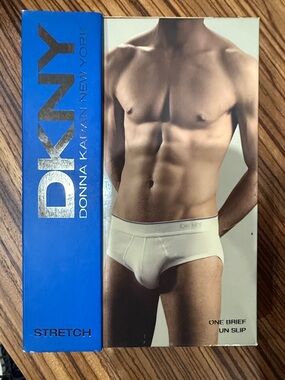 DKNY Men's cobalt Stretch Briefs